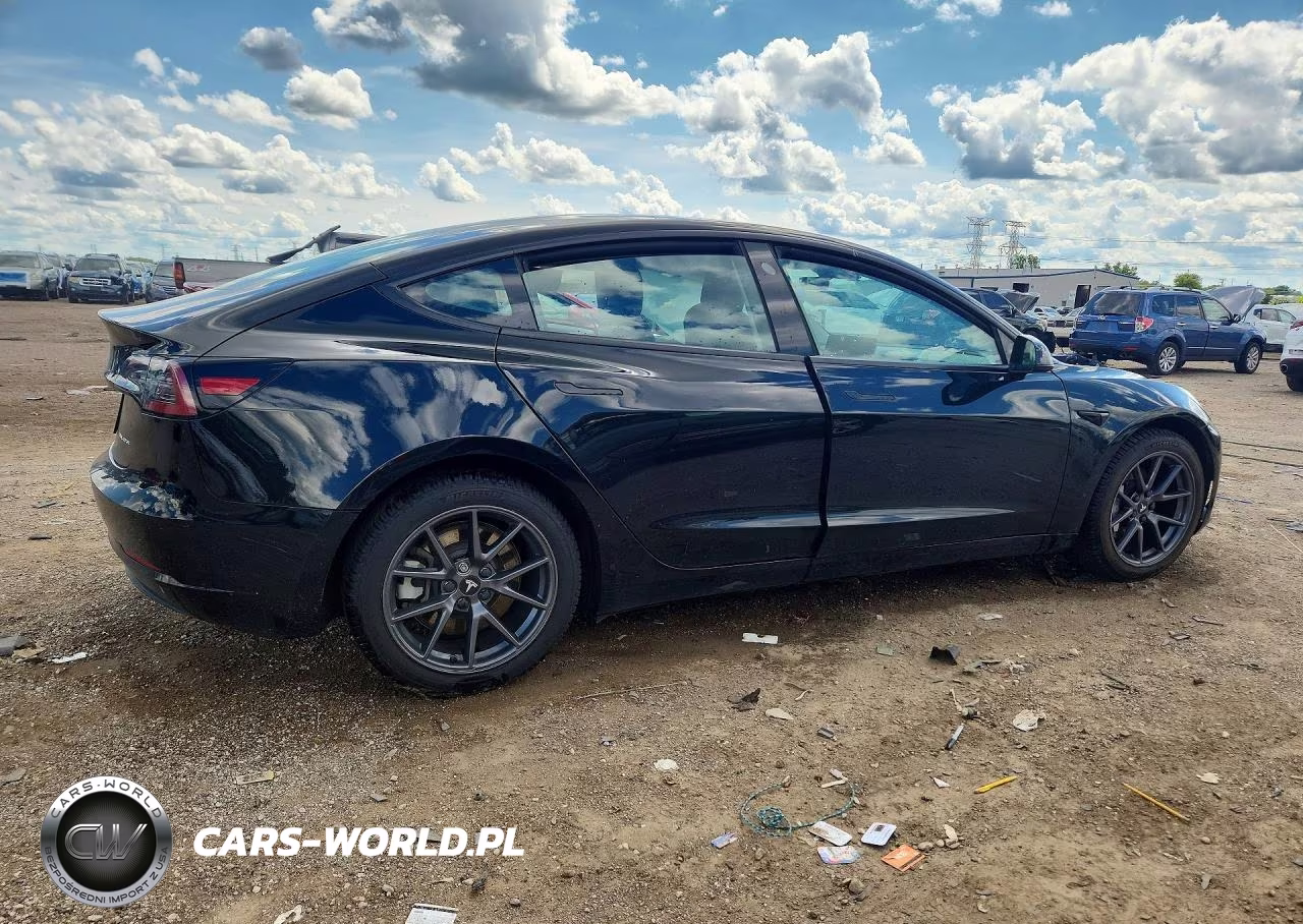 2021 Tesla Model 3 VIN:5YJ3E1EB1MF035653 - 3