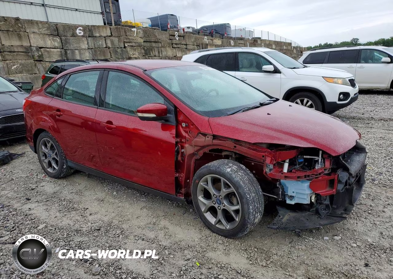 2013 Ford Focus Se VIN:1FADP3F23DL114088 - 4