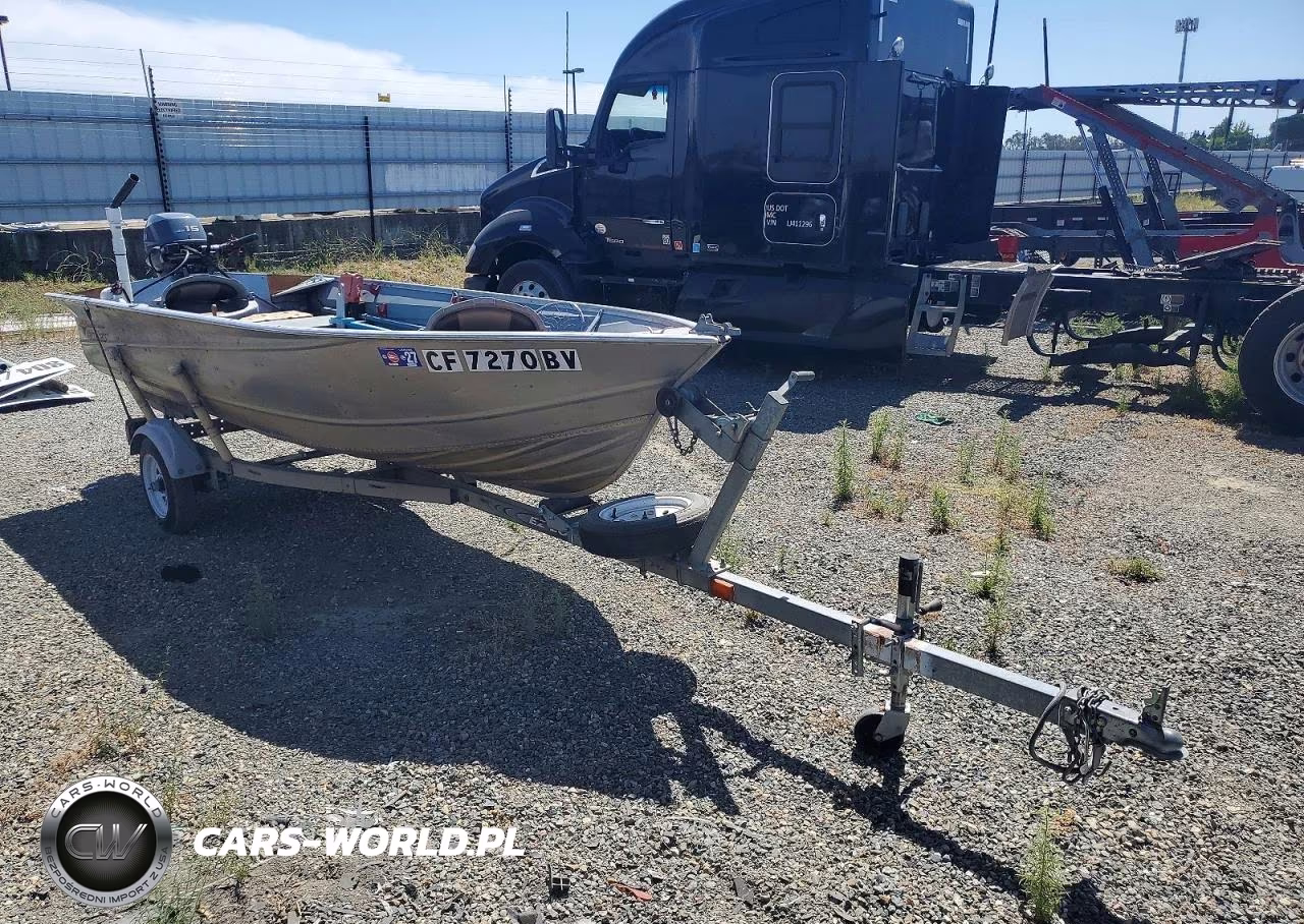 1999 Valco Boat