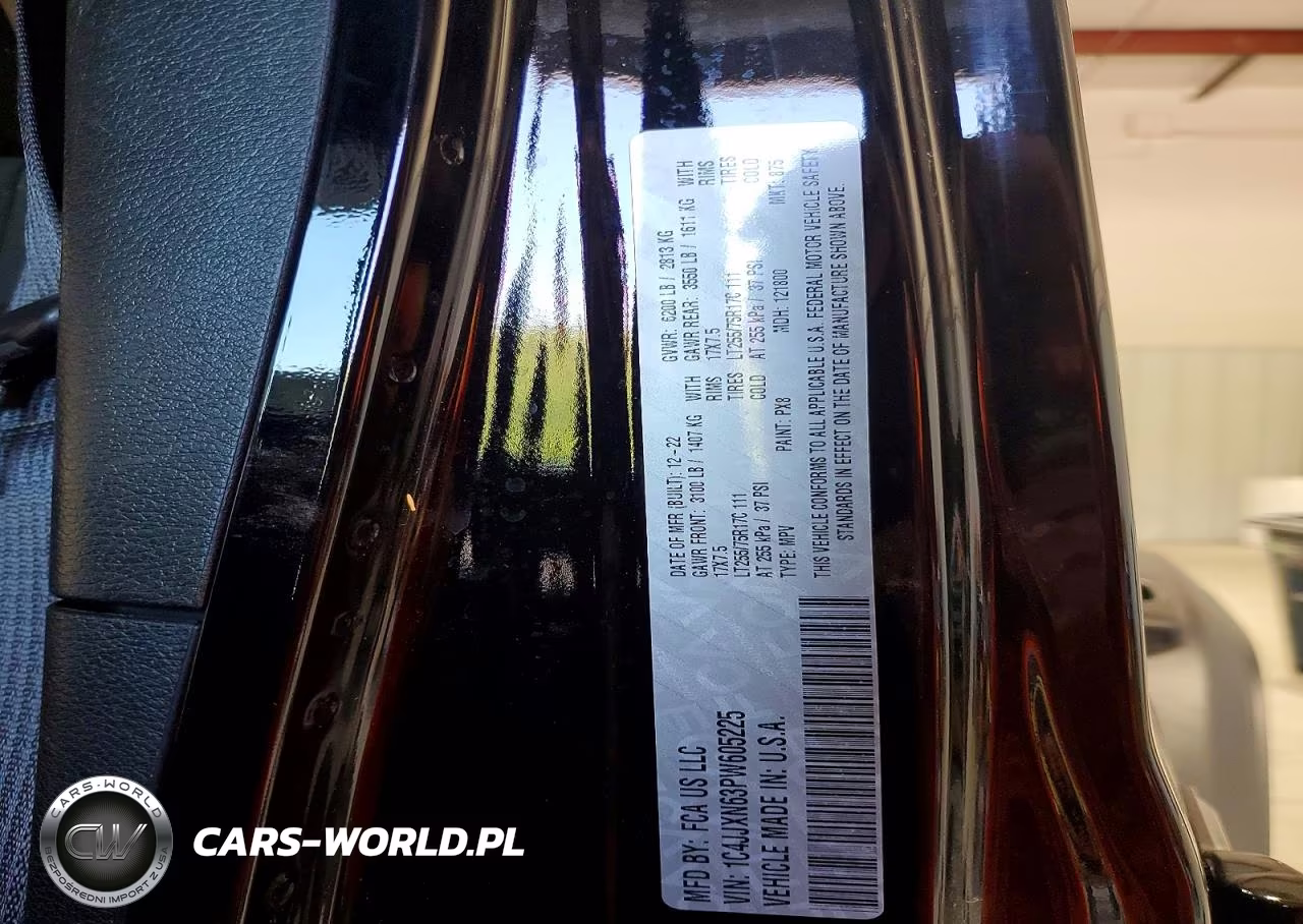 2023 Jeep Wrangler 4Xe VIN:1C4JJXN63PW605225 - 14