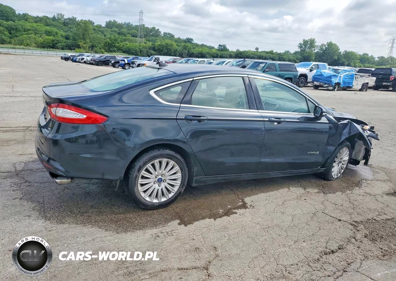 2014 Ford Fusion Se Hybrid VIN:3FA6P0LU0ER244605 - 3