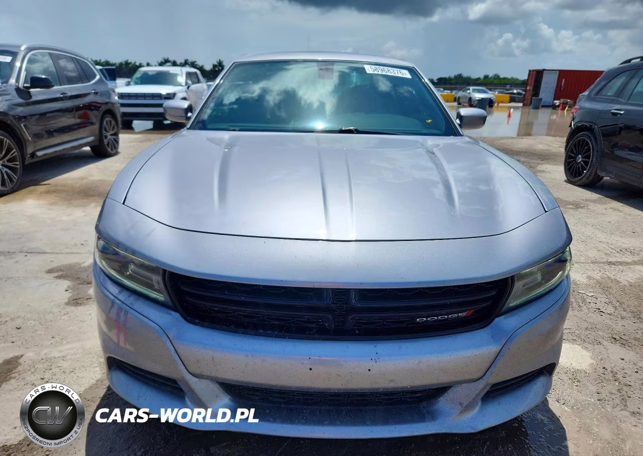 2018 Dodge Charger Sxt Plus VIN:2C3CDXHG2JH133839 - 5