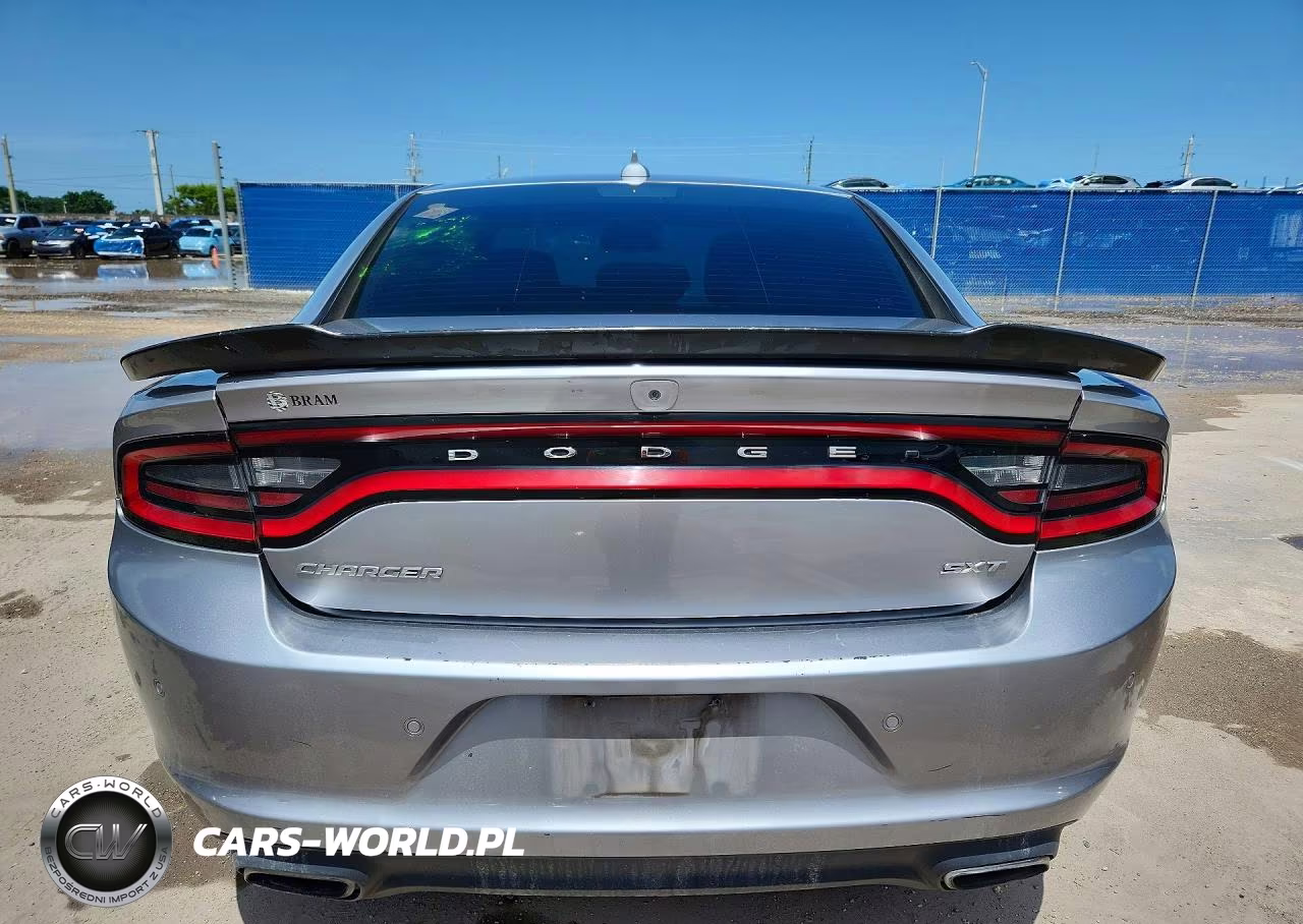 2018 Dodge Charger Sxt Plus VIN:2C3CDXHG2JH133839 - 6