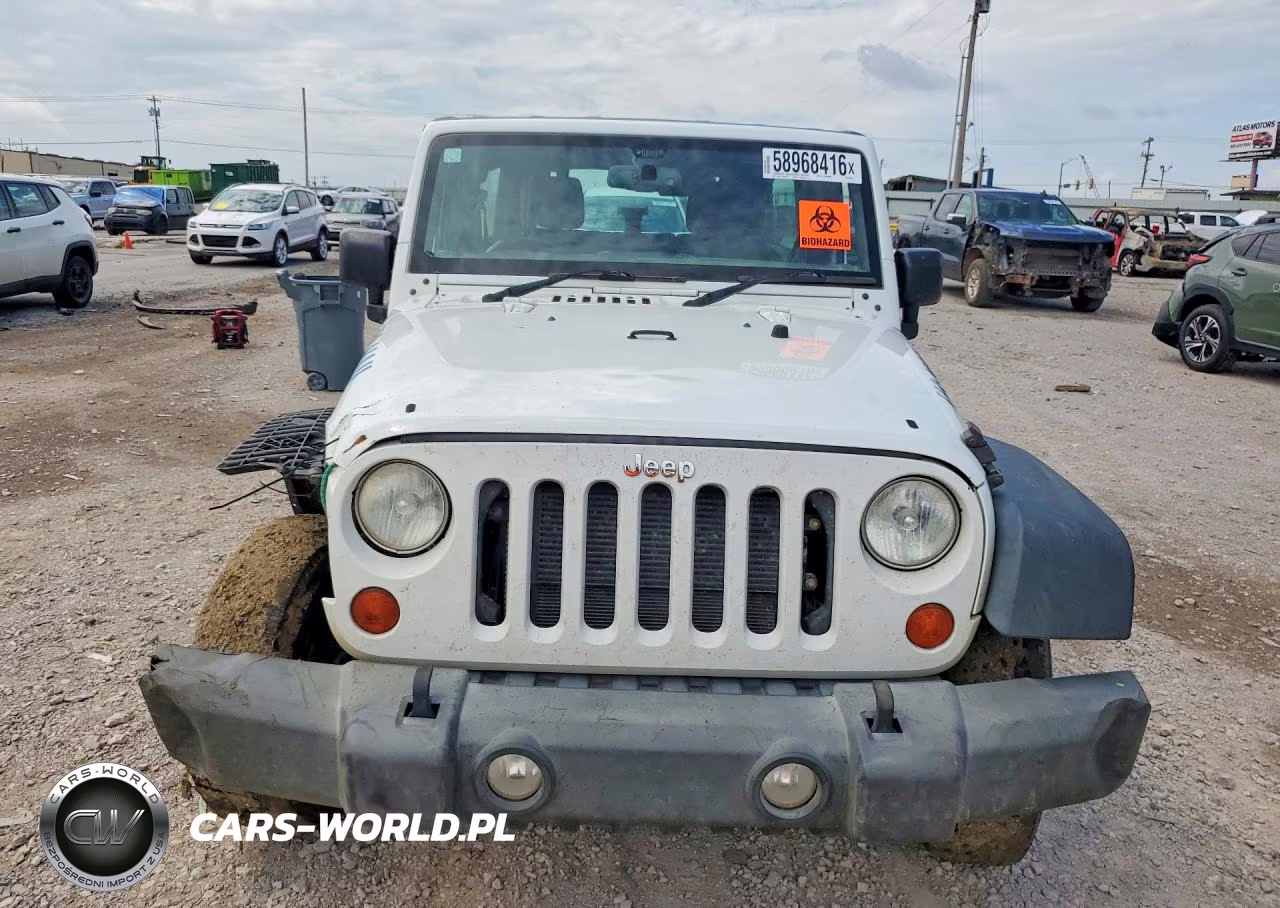 2018 Jeep Wrangler Unlimited Sport VIN:1C4BJWKG1JL897574 - 5