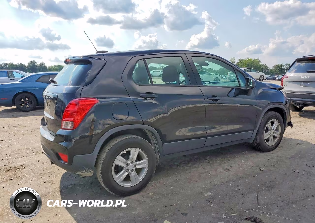 2019 Chevrolet Trax Ls VIN:3GNCJKSB9KL213501 - 3
