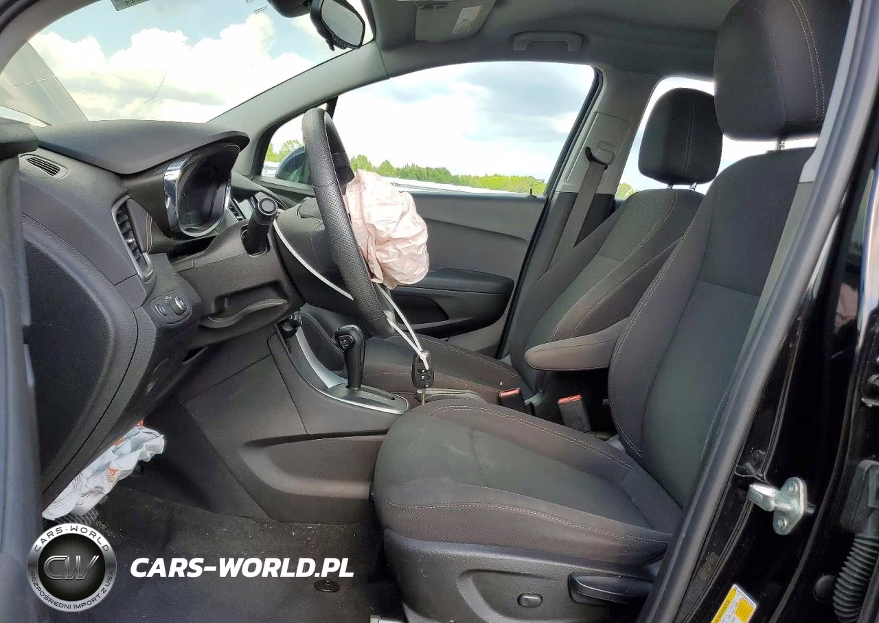 2019 Chevrolet Trax Ls VIN:3GNCJKSB9KL213501 - 7