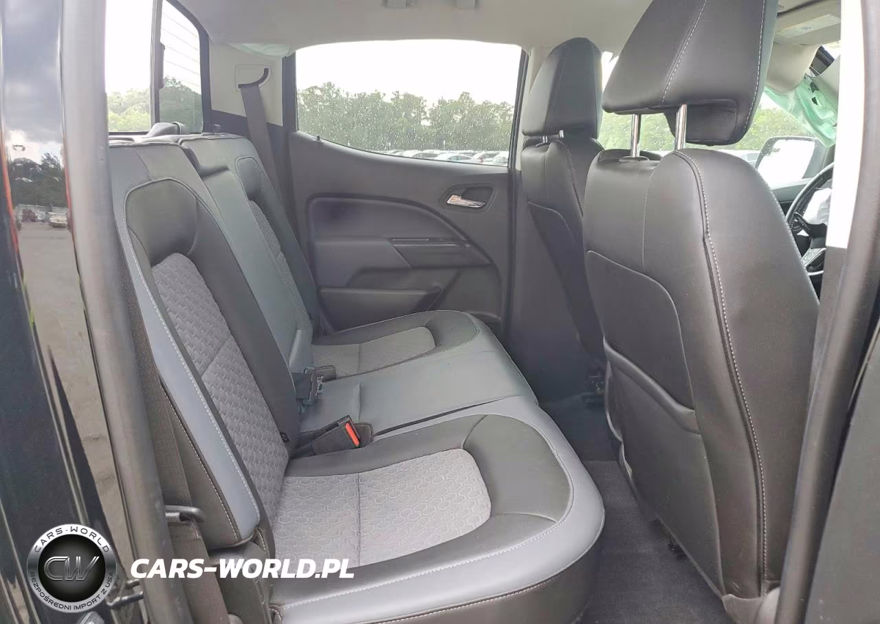 2021 Chevrolet Colorado Z71 VIN:1GCGTDEN5M1102010 - 10