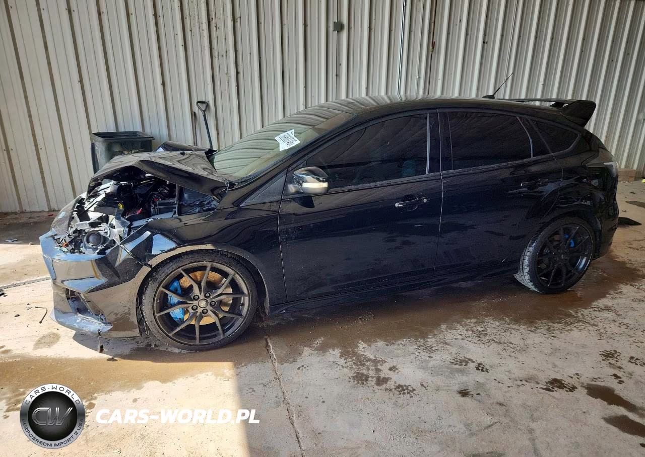2016 Ford Focus Rs – zdjęcie 1 z 13