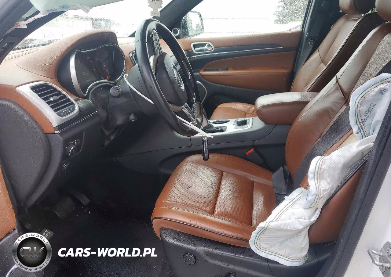 2019 Jeep Grand Cherokee Summit VIN:1C4RJFJG0KC592133 - 7