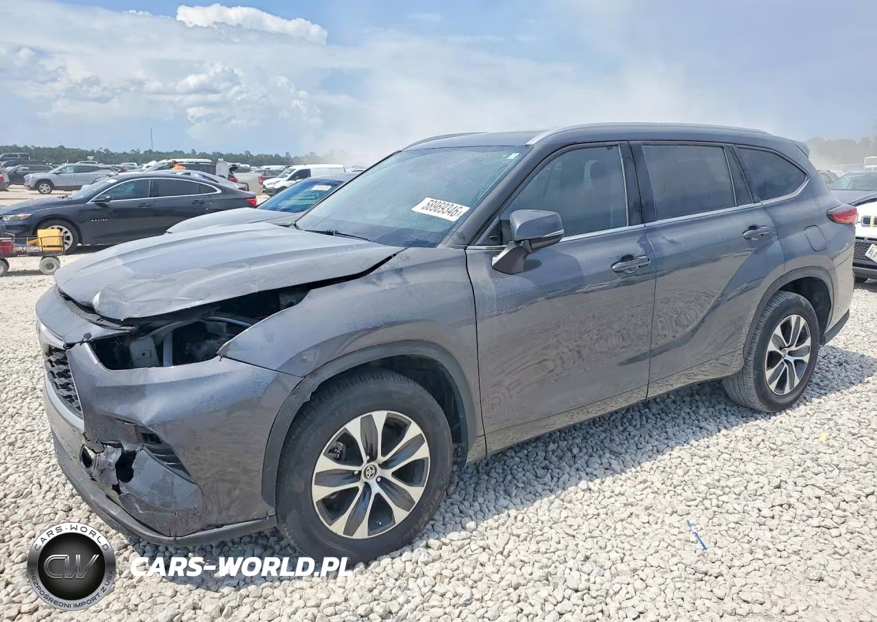 2022 Toyota Highlander Hybrid Xle – zdjęcie 1 z 14