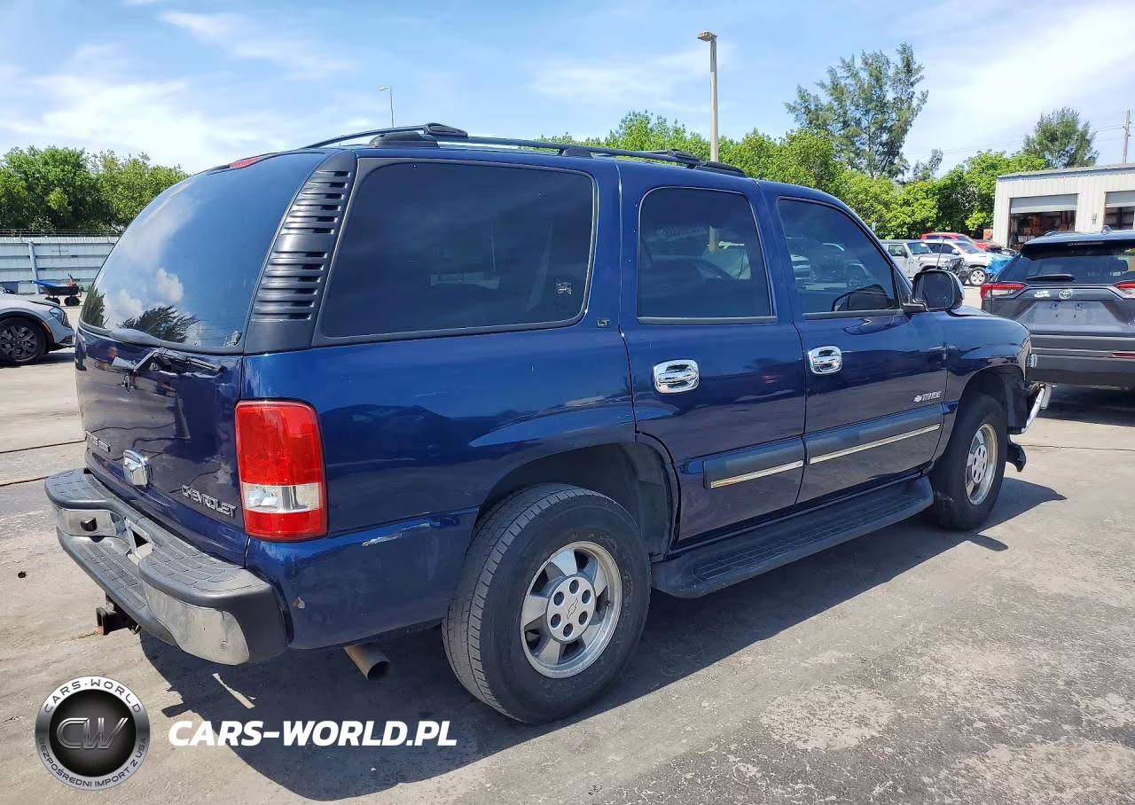 2003 Chevrolet Tahoe C1500 VIN:1GNEC13Z83R303841 - 3
