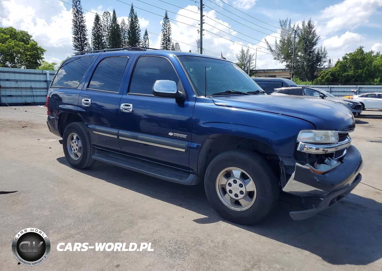 2003 Chevrolet Tahoe C1500 VIN:1GNEC13Z83R303841 - 4