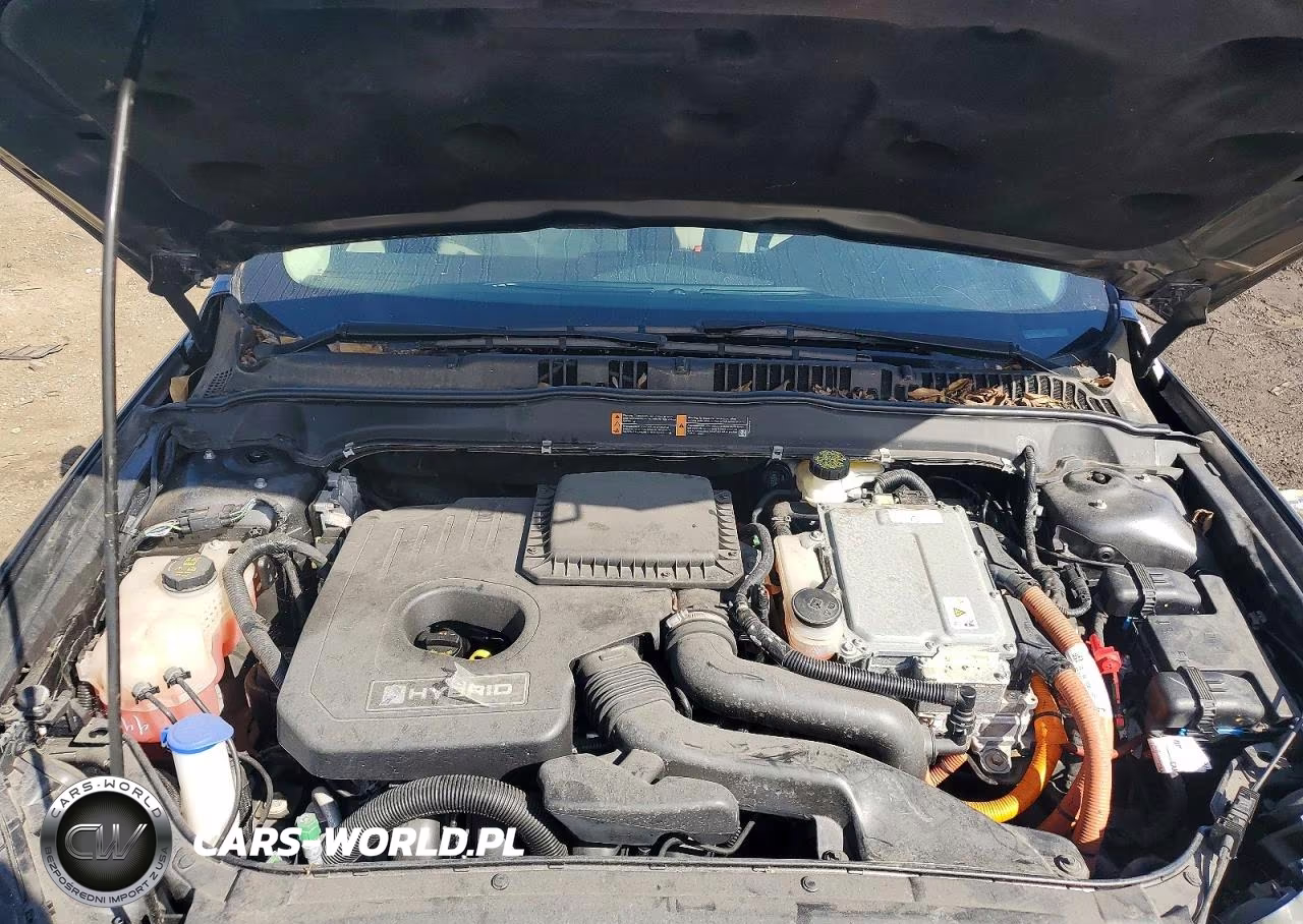 2018 Ford Fusion S Hybrid VIN:3FA6P0UU9JR122883 - 11