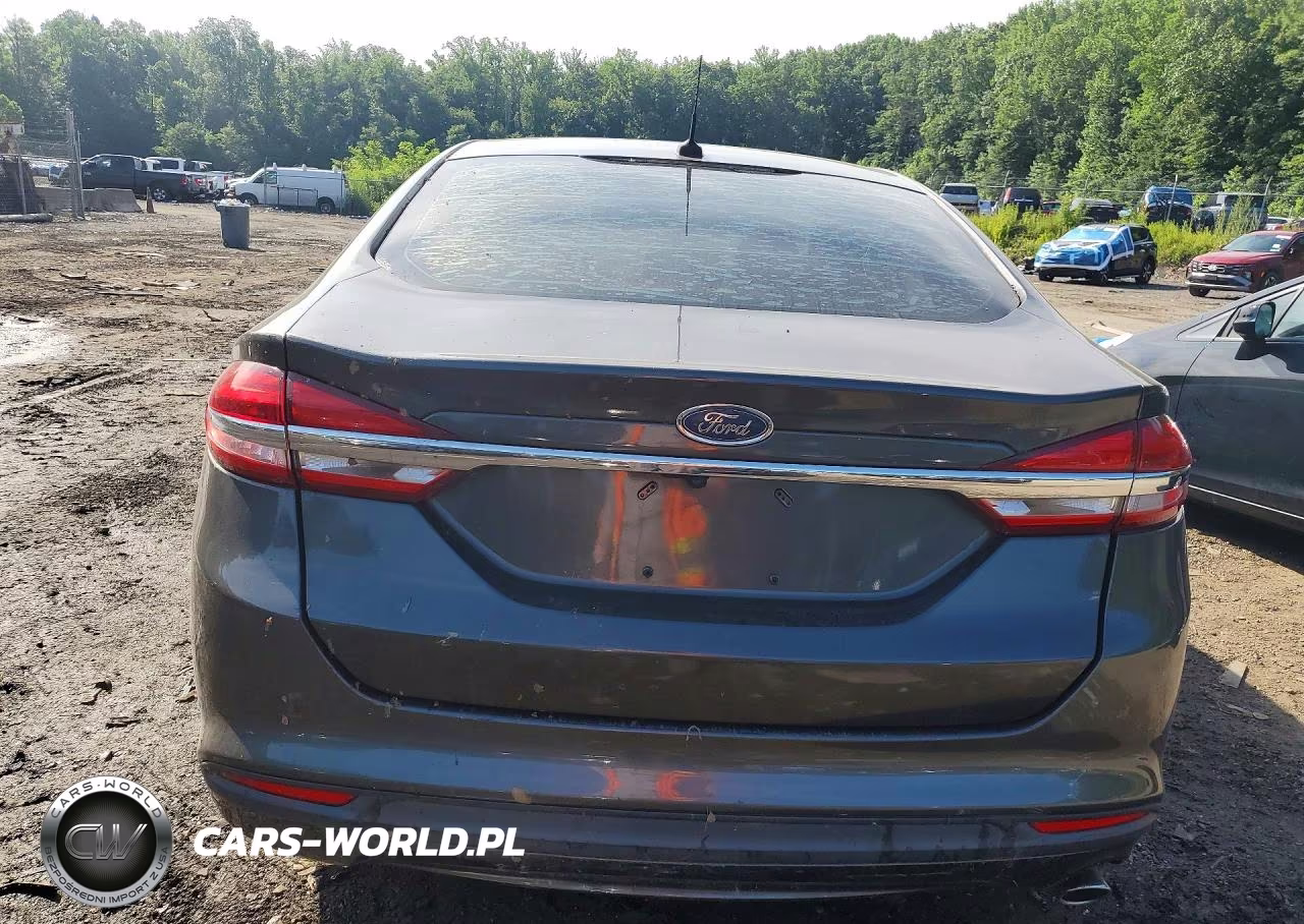 2018 Ford Fusion S Hybrid VIN:3FA6P0UU9JR122883 - 6