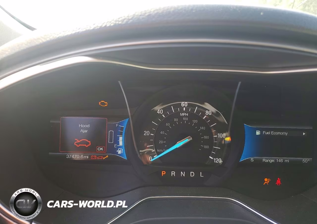 2018 Ford Fusion S Hybrid VIN:3FA6P0UU9JR122883 - 9
