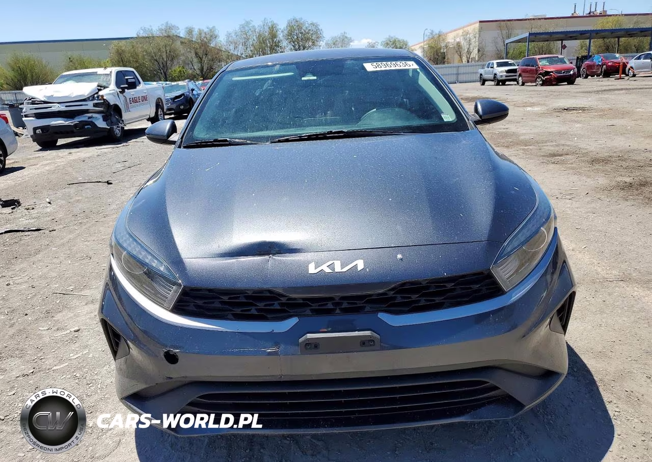 2022 Kia Forte Lxs VIN:3KPF24AD9NE459037 - 5