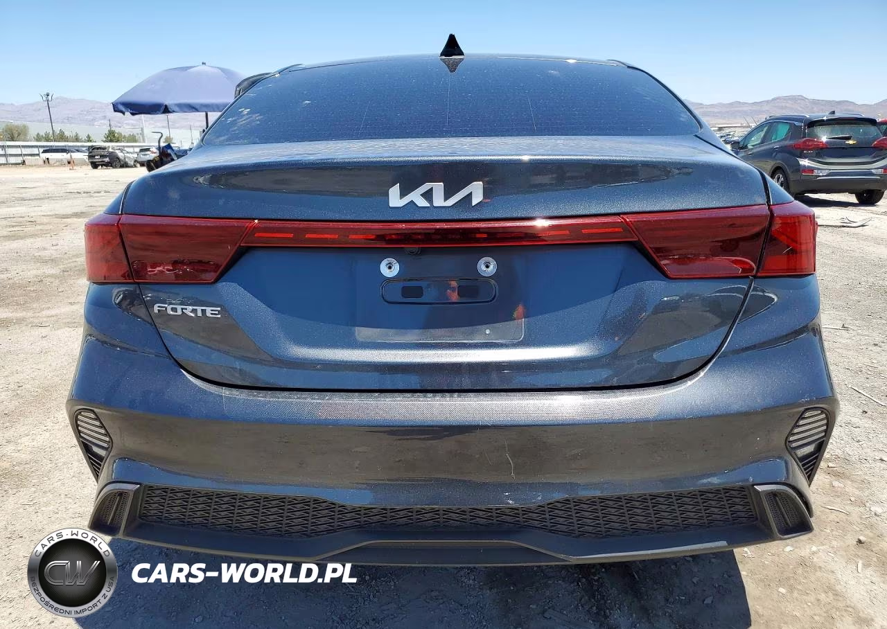 2022 Kia Forte Lxs VIN:3KPF24AD9NE459037 - 6