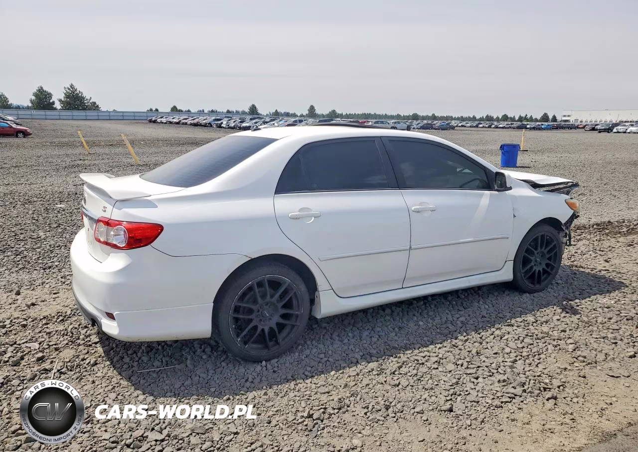 2013 Toyota Corolla S VIN:2T1BU4EE6DC118560 - 3