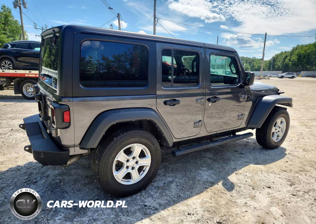 2021 Jeep Wrangler Unlimited Sport VIN:1C4HJXDG8MW836450 - 3