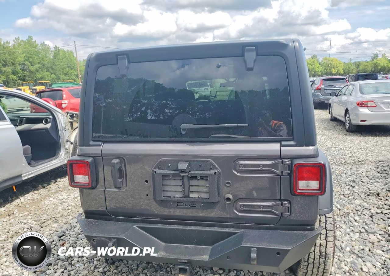 2021 Jeep Wrangler Unlimited Sport VIN:1C4HJXDG8MW836450 - 6