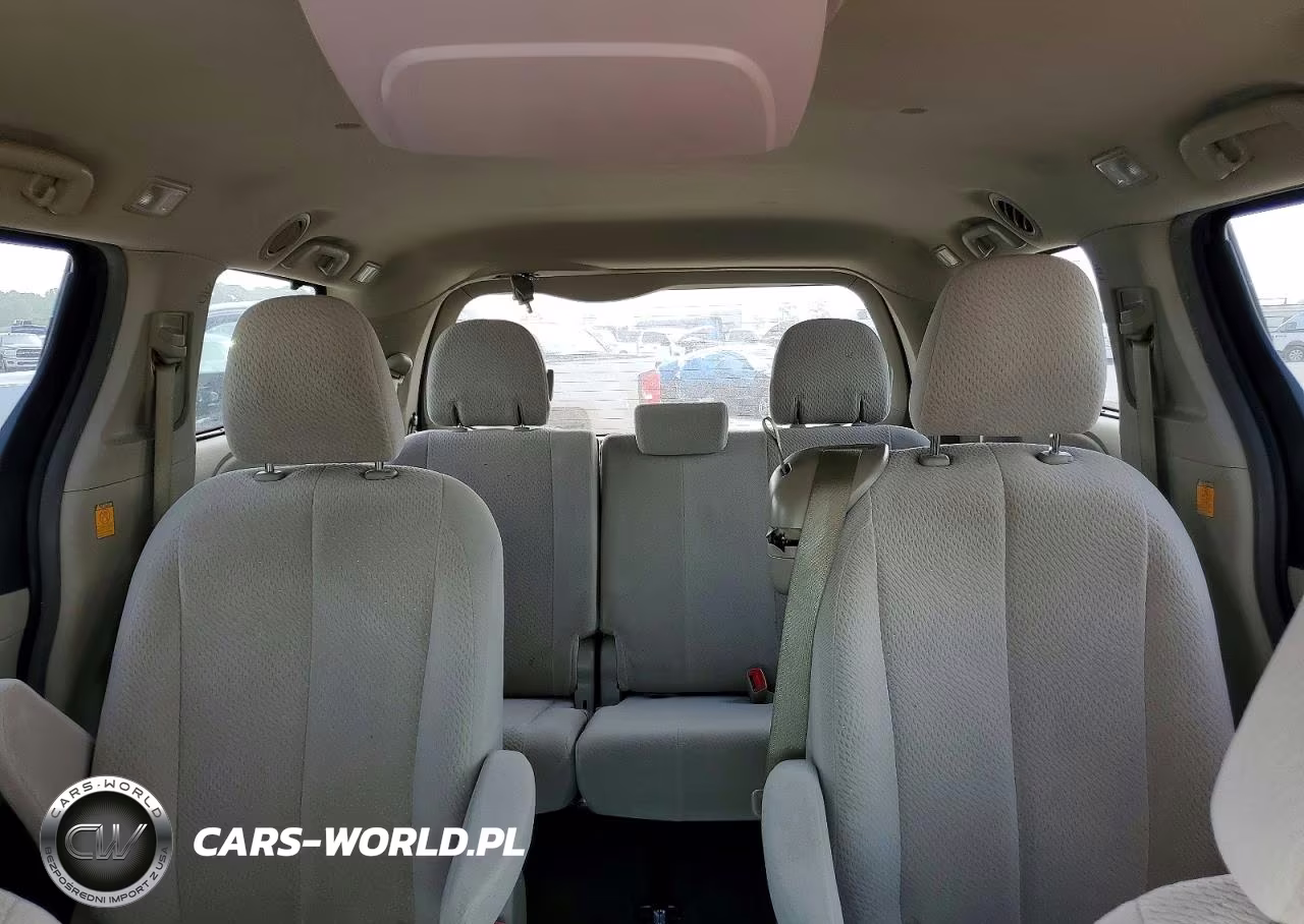 2013 Toyota Sienna Le VIN:5TDKK3DCXDS386504 - 10