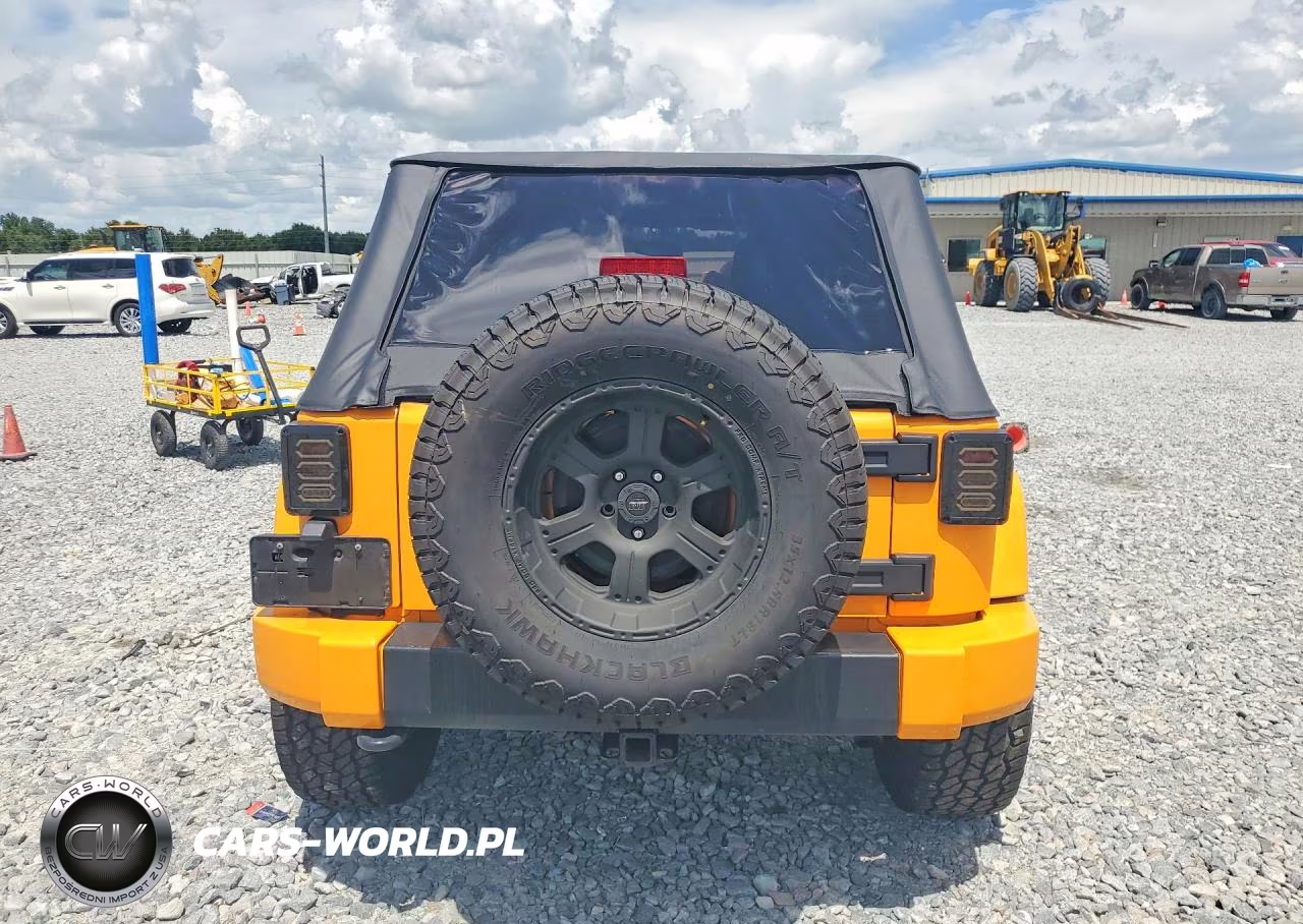 2013 Jeep Wrangler Unlimited Rubicon VIN:1C4BJWFG0DL513153 - 6