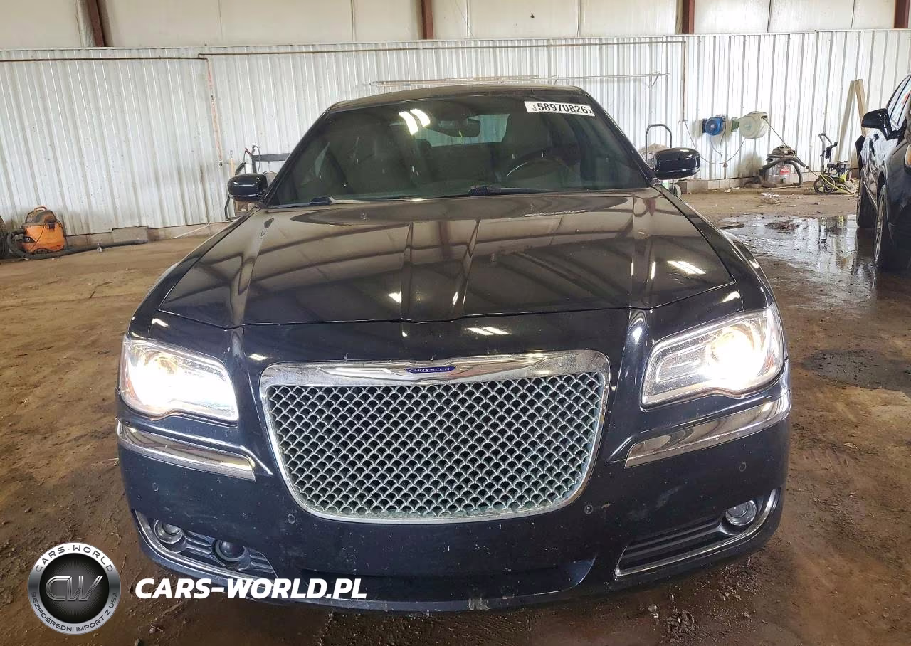 2014 Chrysler 300 VIN:2C3CCARG8EH139052 - 5