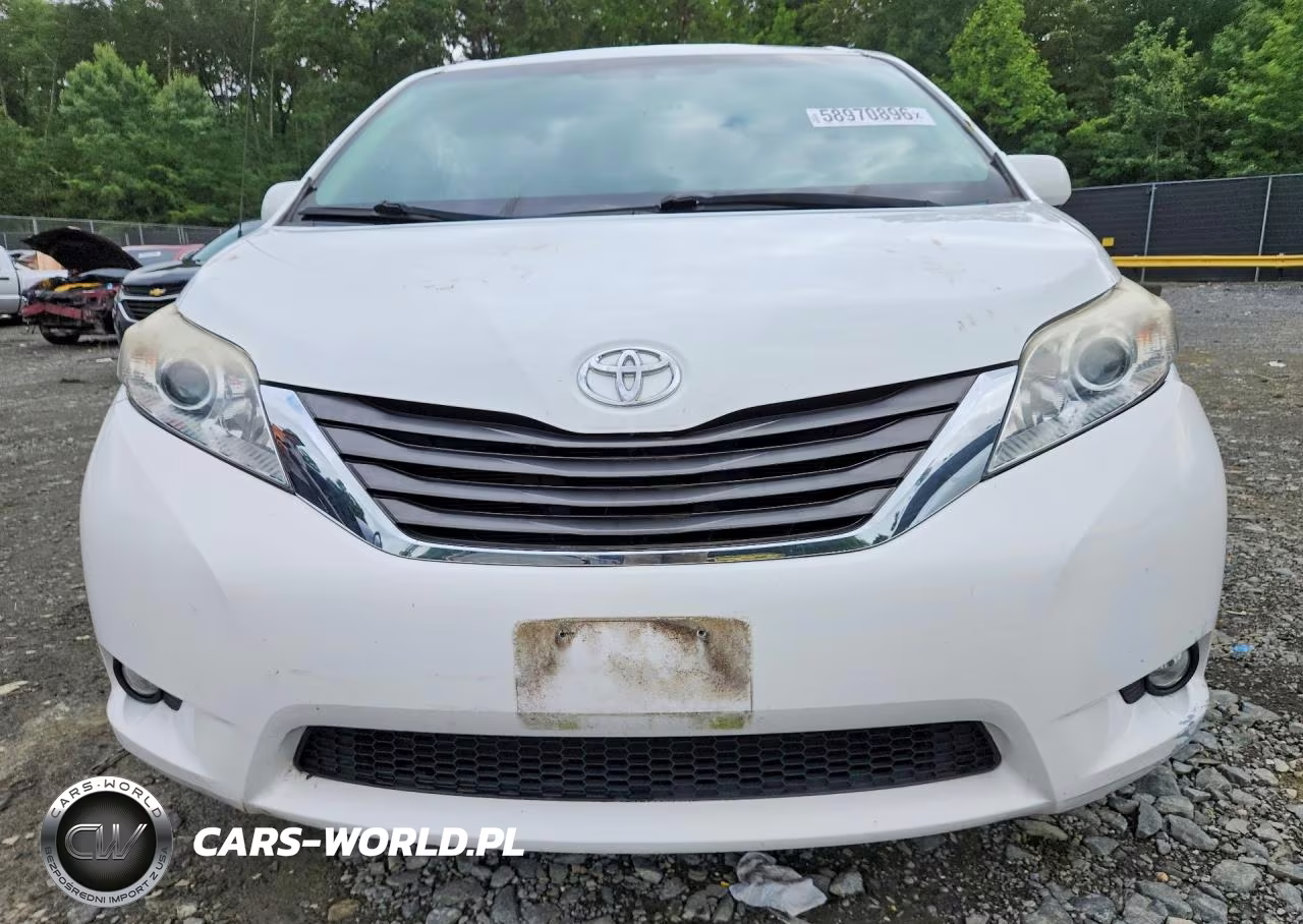 2012 Toyota Sienna Xle 8-Passenger VIN:5TDYK3DC6CS253005 - 5