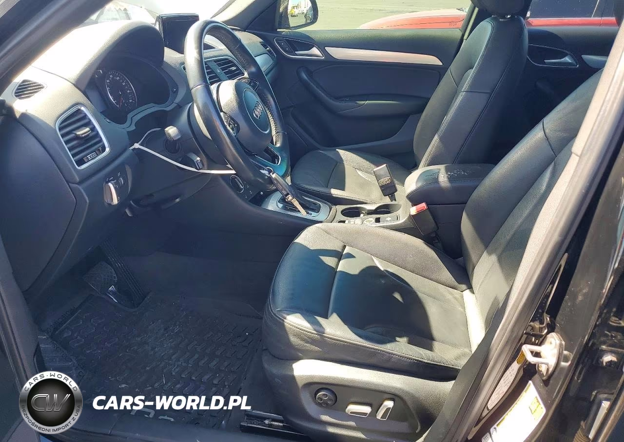 2017 Audi Q3 Premium Plus VIN:WA1HCCFS8HR013830 - 7