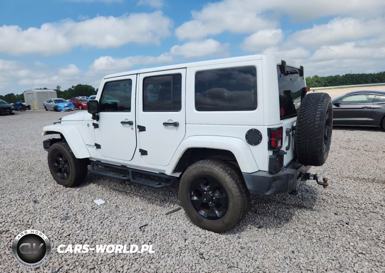 2015 Jeep Wrangler Unlimited Sahara VIN:1C4BJWEG0FL680729 - 2