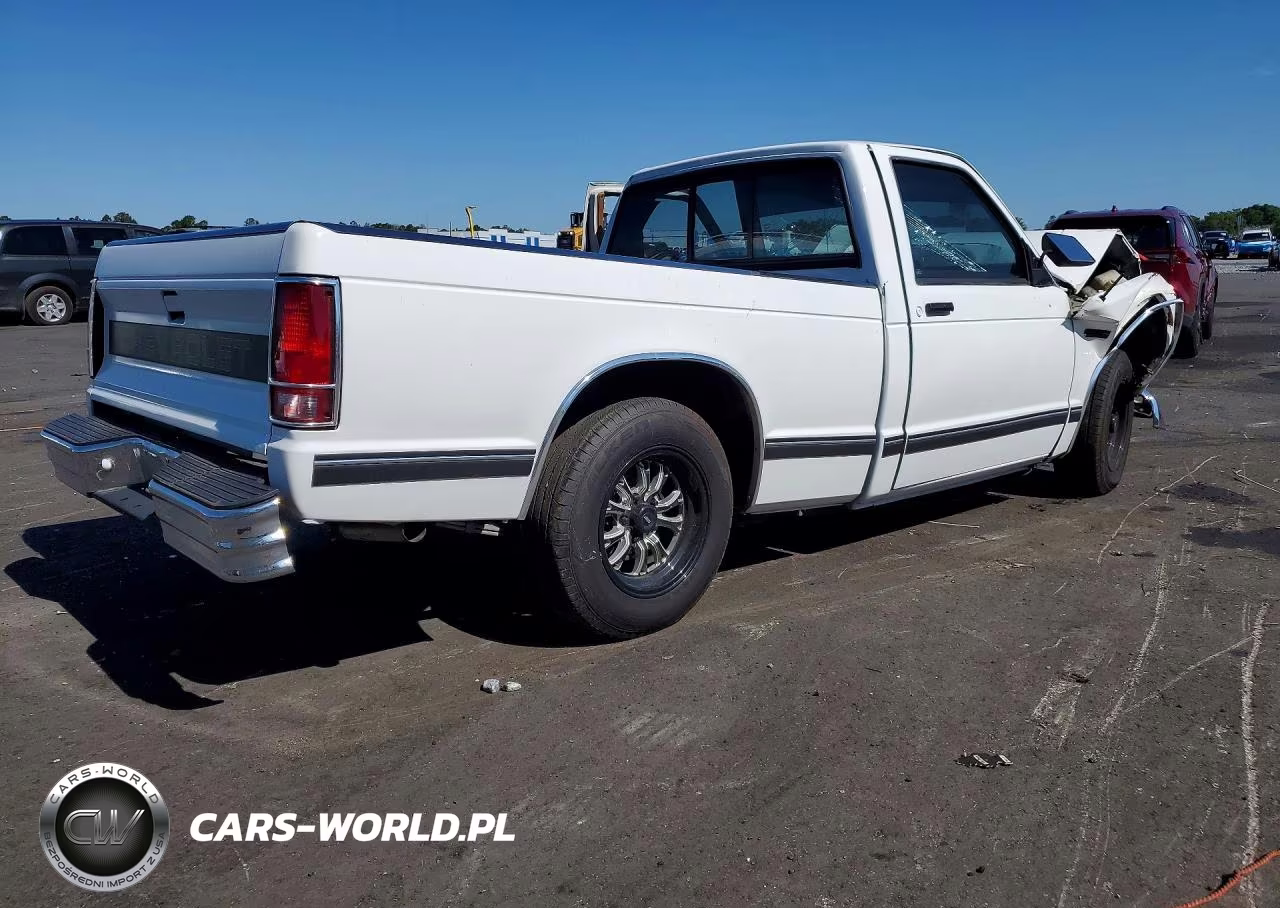 1990 Chevrolet S Truck S10 VIN:1GCCS14Z3L2101015 - 3