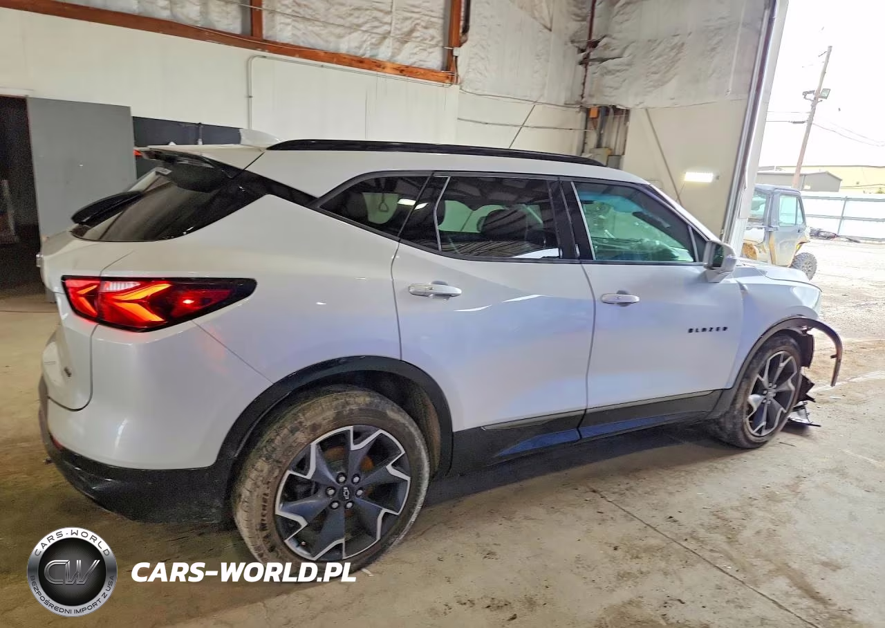 2020 Chevrolet Blazer Rs VIN:3GNKBKRS9LS650761 - 3