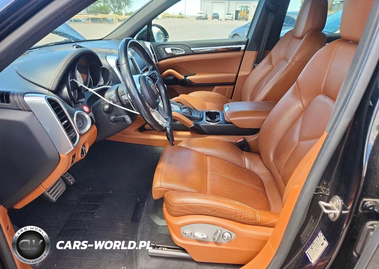2016 Porsche Cayenne S VIN:WP1AB2A26GLA95648 - 7