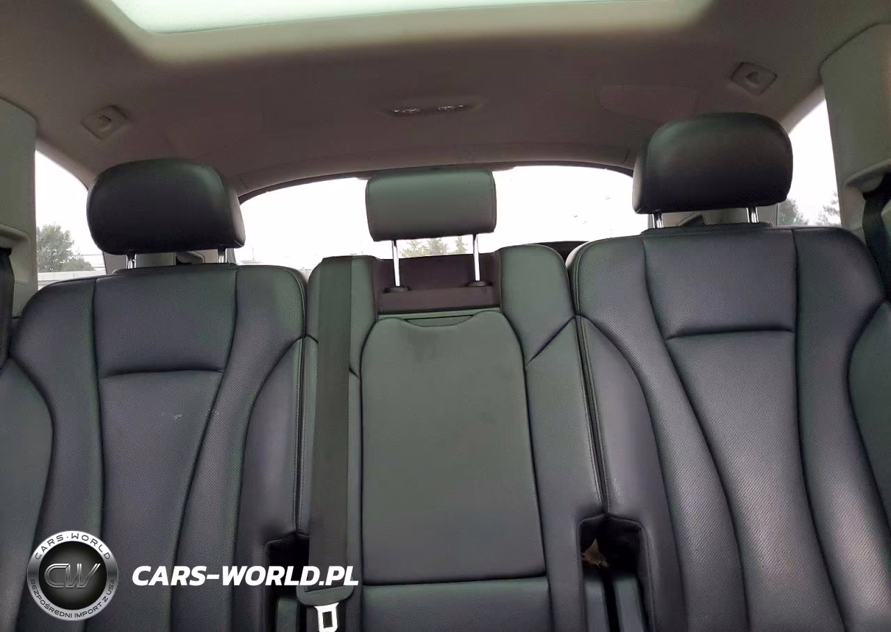 2017 Audi Q7 Premium Plus VIN:WA1LAAF76HD002080 - 10