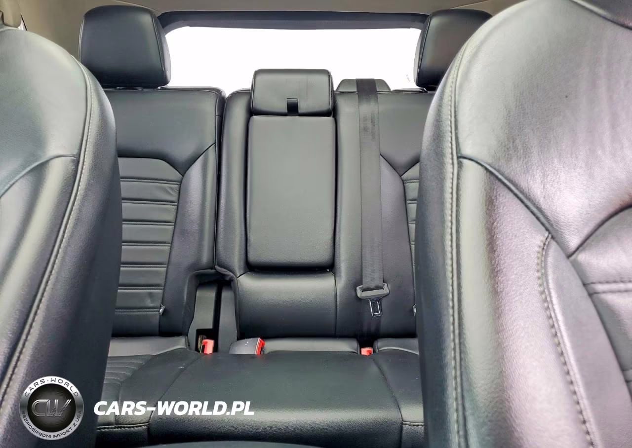 2016 Ford Edge Sel VIN:2FMPK3J93GBB17812 - 10