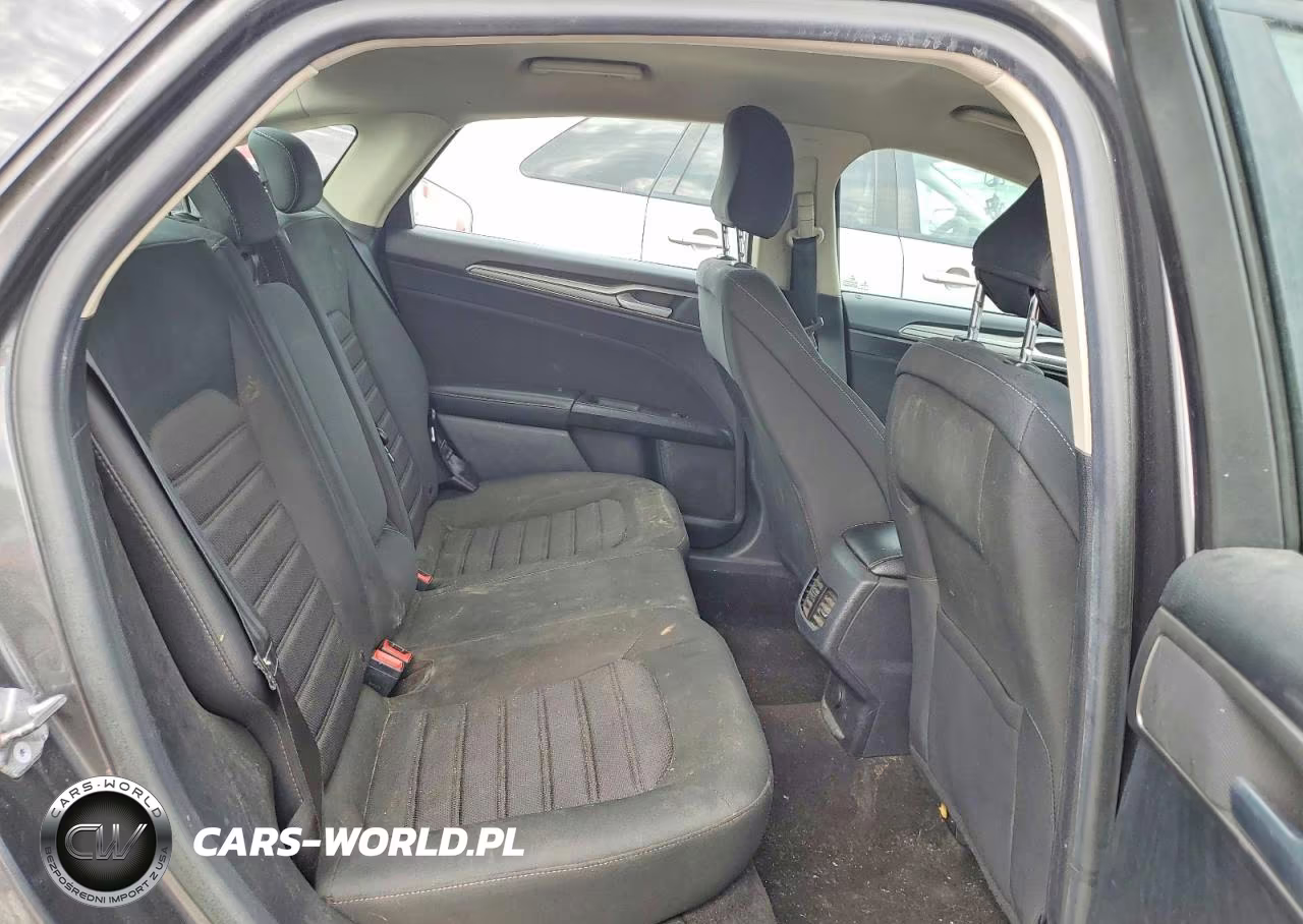 2020 Ford Fusion Se VIN:3FA6P0HD2LR101712 - 10