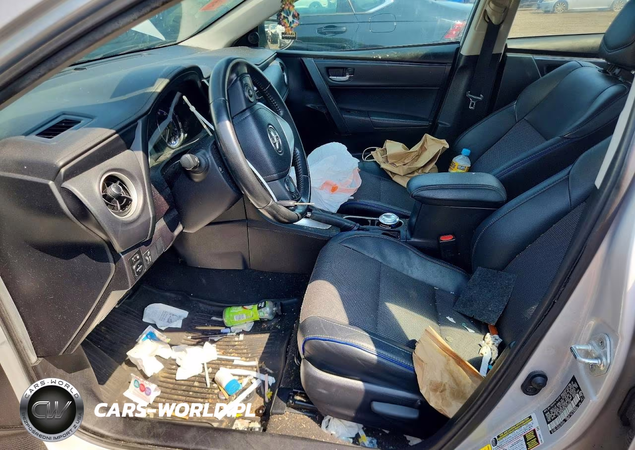 2019 Toyota Corolla Se VIN:2T1BURHE2KC143719 - 7