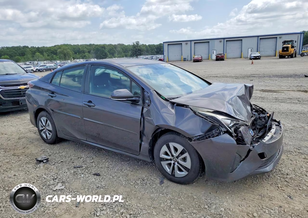2016 Toyota Prius Four VIN:JTDKARFU6G3508308 - 4