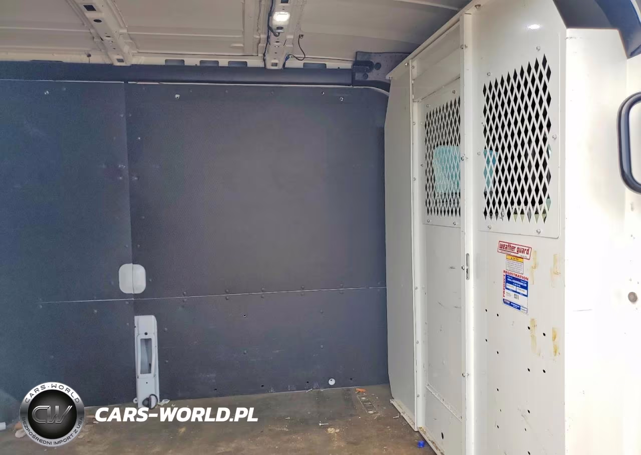 2020 Ford Transit T-250 VIN:1FTBR1C8XLKB10987 - 11
