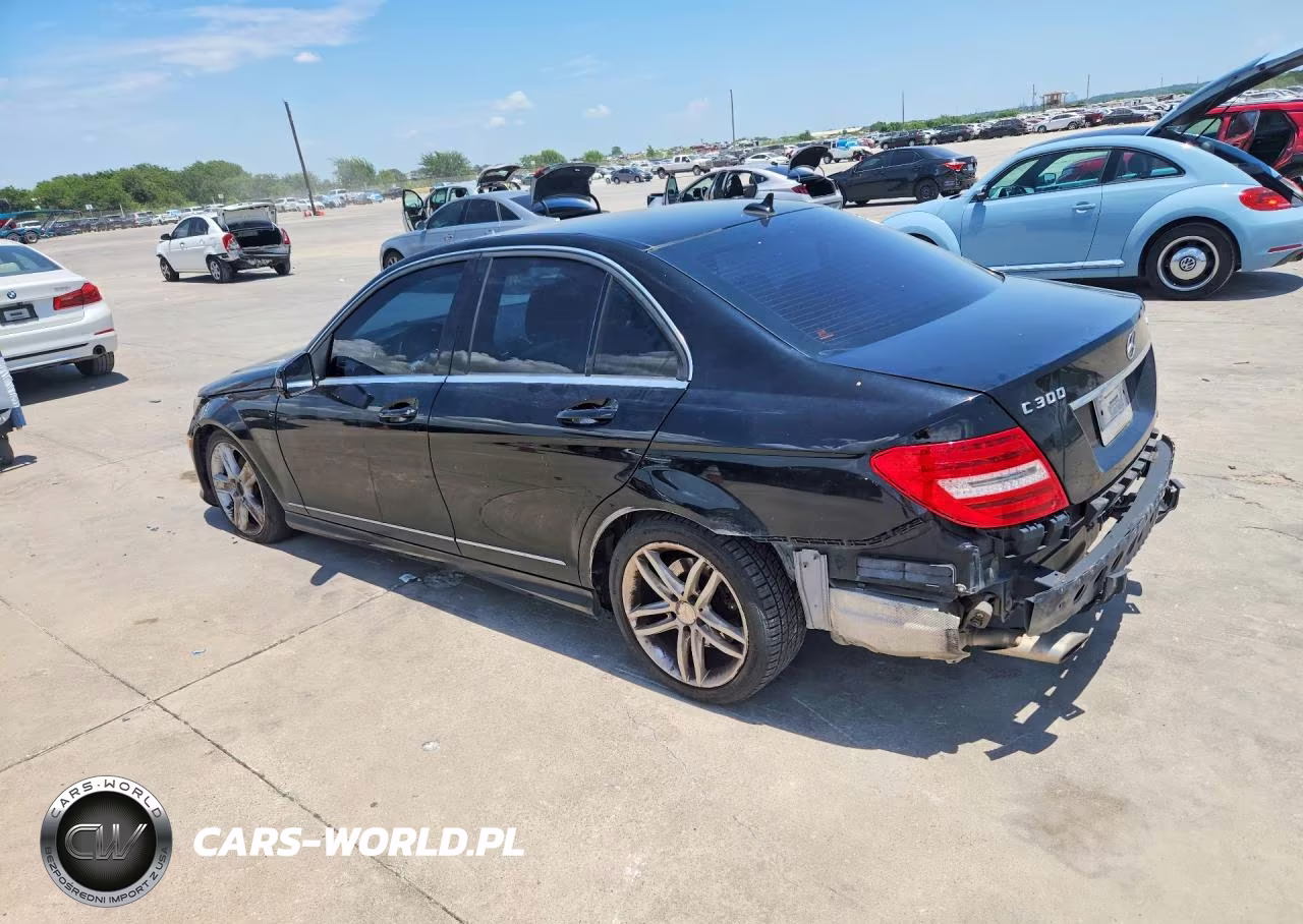 2013 Mercedes-Benz C 300 4Matic VIN:WDDGF8AB7DG131554 - 2