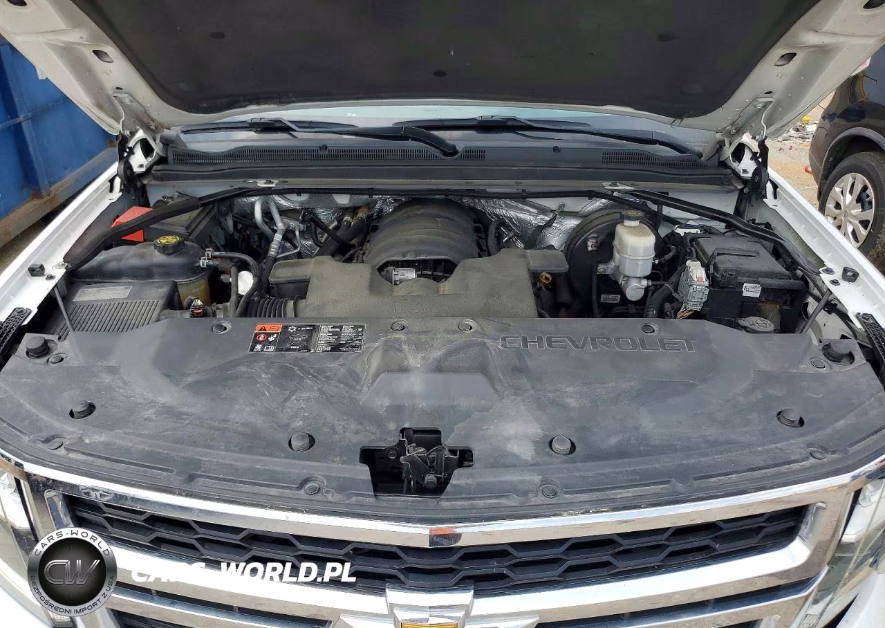 2015 Chevrolet Tahoe VIN:1GNSKBKC8FR206216 - 12