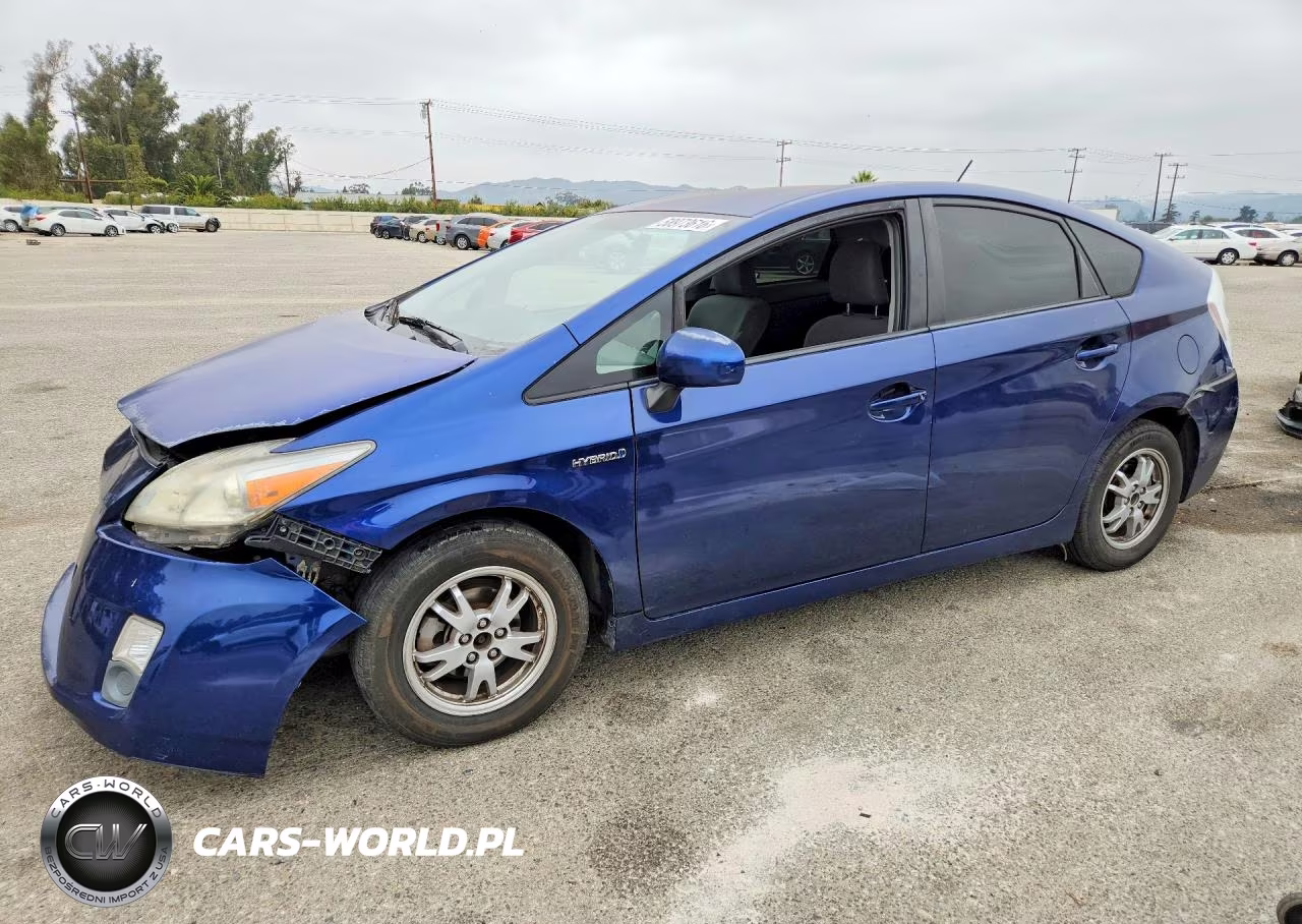 2011 Toyota Prius Three – zdjęcie 1 z 12