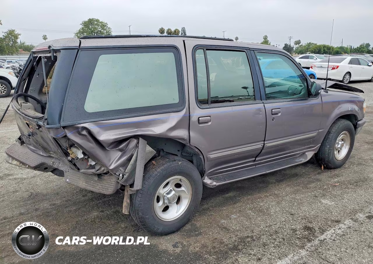 1996 Ford Explorer VIN:1FMDU34X1TUC32016 - 3