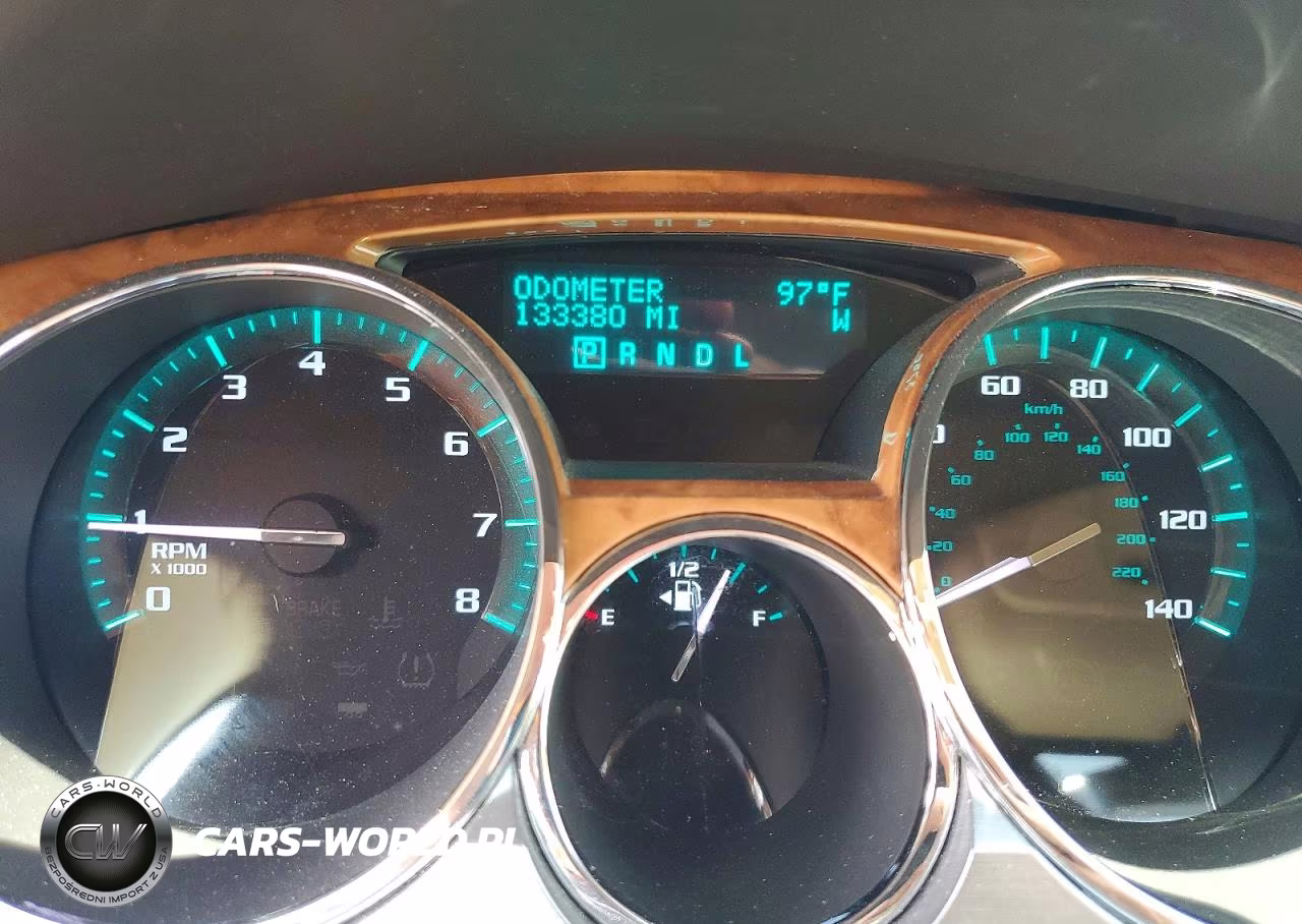 2012 Buick Enclave VIN:5GAKRCED9CJ335687 - 9