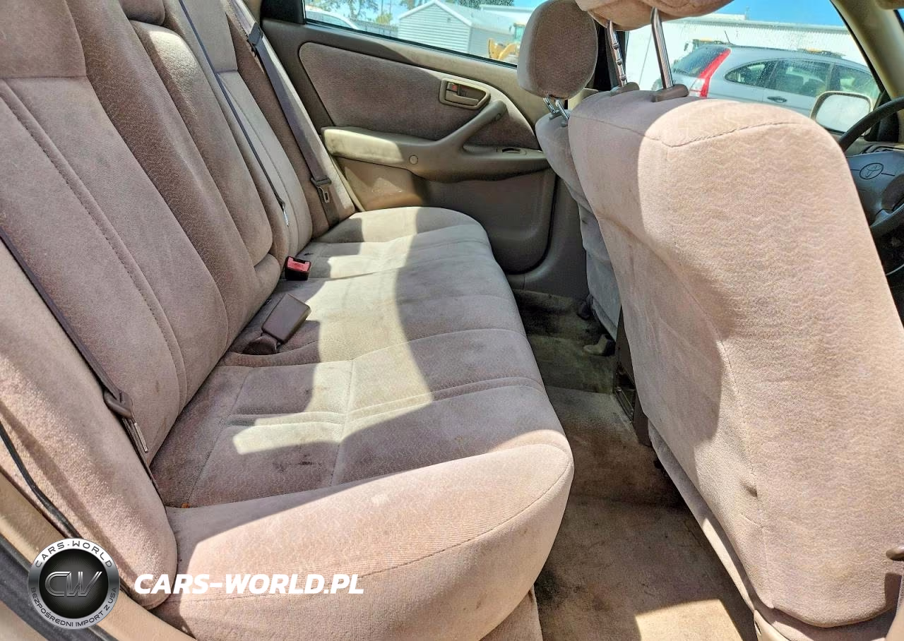1997 Toyota Camry Le VIN:4T1BG22K8VU750644 - 10