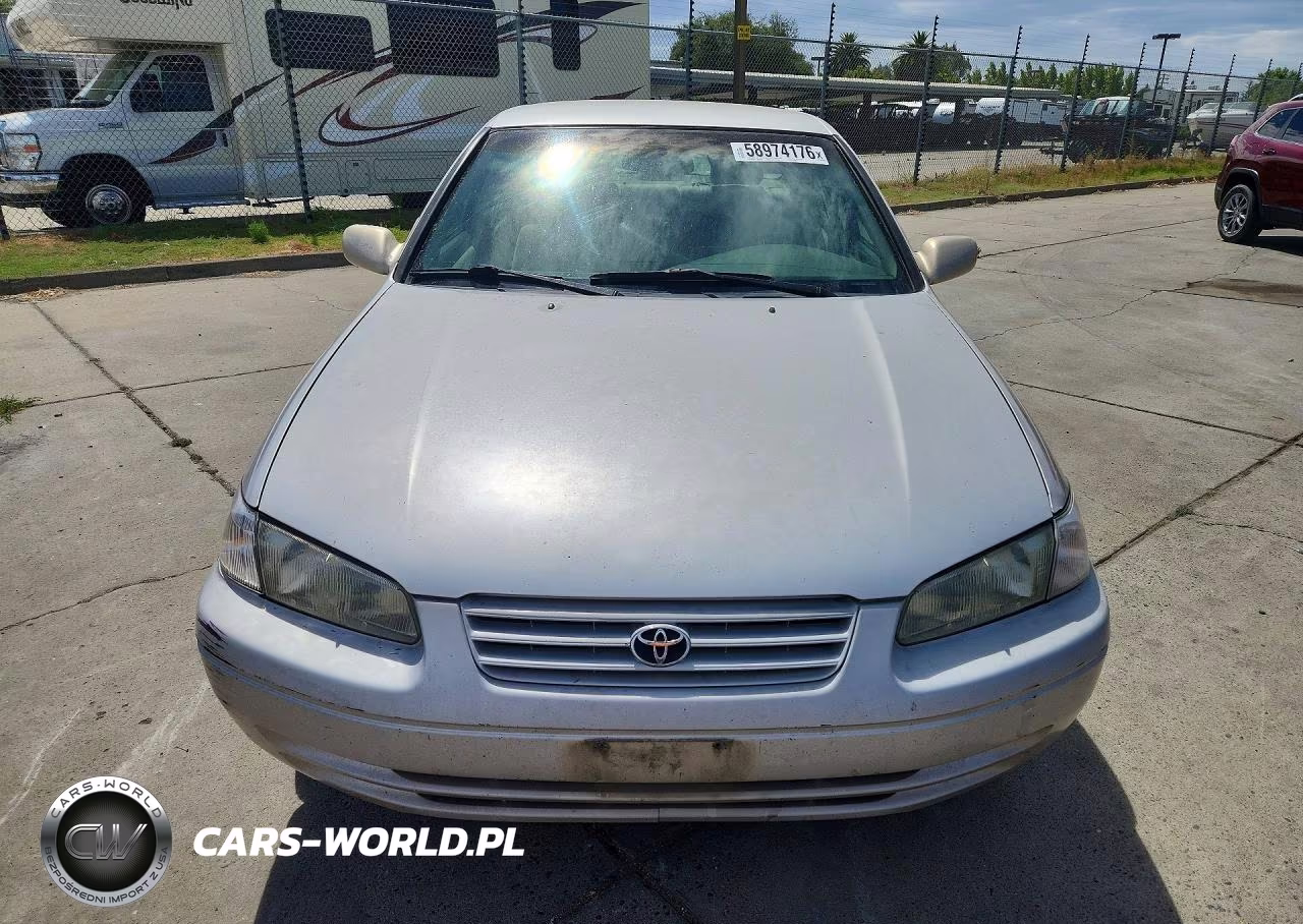 1997 Toyota Camry Le VIN:4T1BG22K8VU750644 - 5