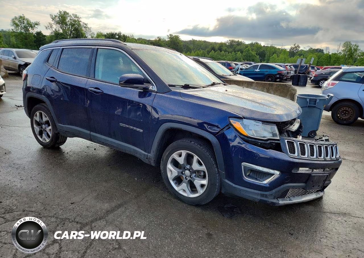 2018 Jeep Compass Limited VIN:3C4NJDCB4JT246108 - 4