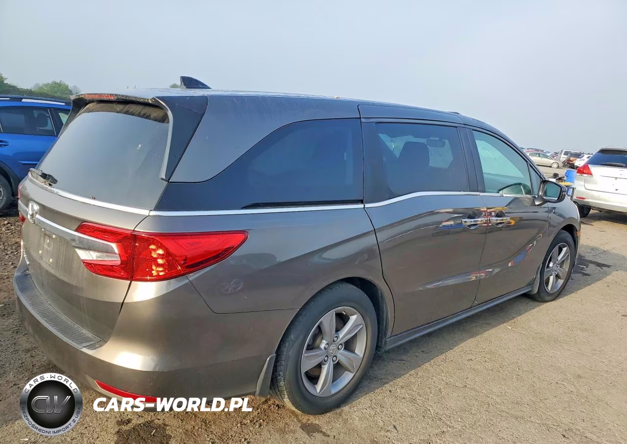2018 Honda Odyssey Exl VIN:5FNRL6H74JB092414 - 3