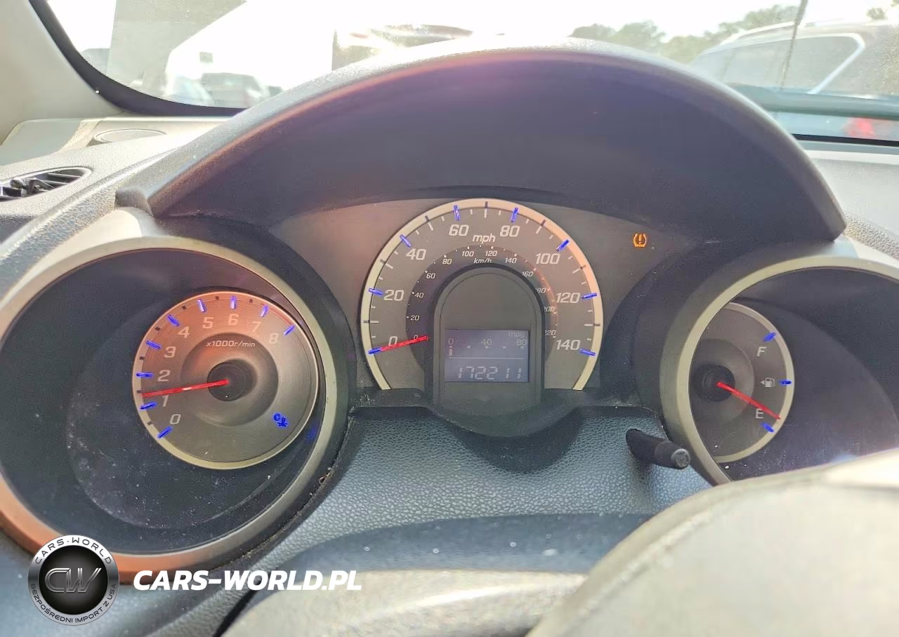 2009 Honda Fit VIN:JHMGE882X9S061036 - 9