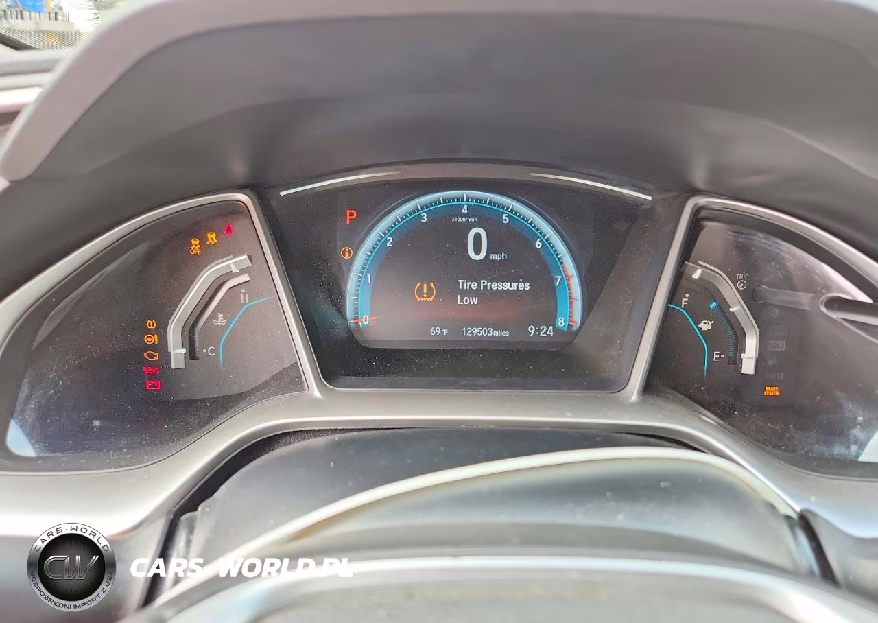 2018 Honda Civic Ex VIN:2HGFC2F79JH540267 - 9